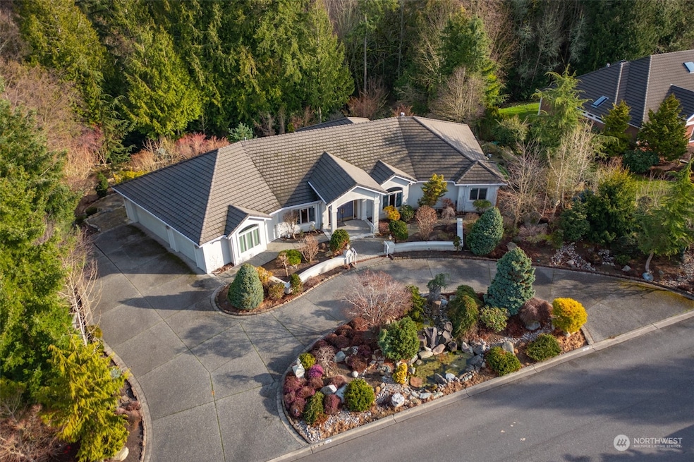 Sold $1,225,000 • Co-Listing Agent