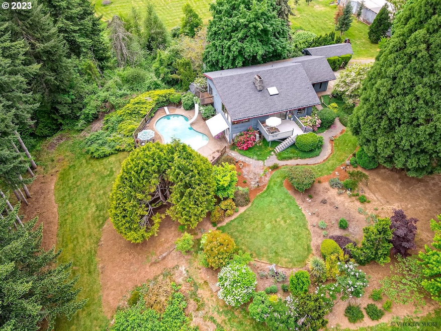Pending $1,100,000 • Co-Listing Agent