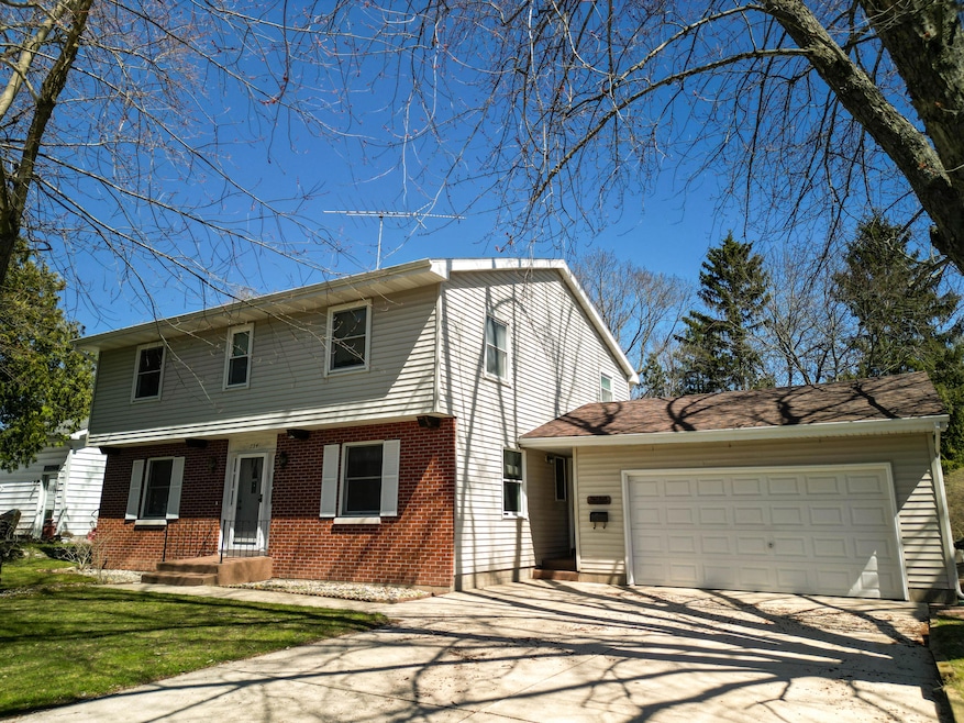 Sold $261,100