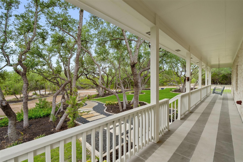 View of patio / terrace featuring covered porch
