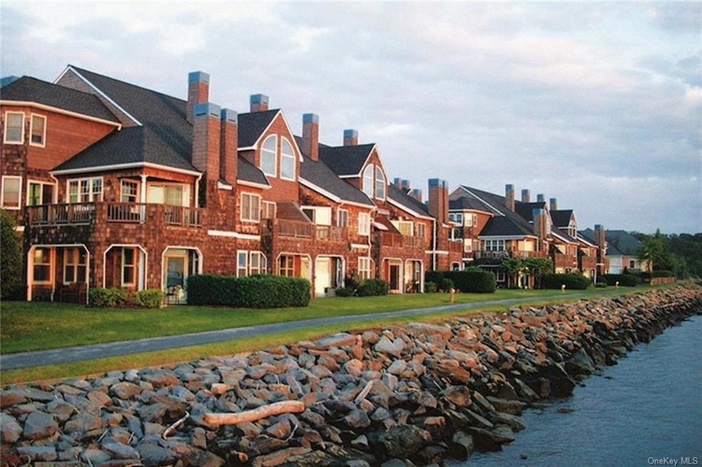 1306 Half Moon Bay Dr, Croton On Hudson, NY 10520 - photo 1