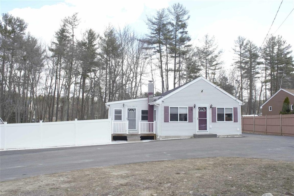 312 Mammoth Rd, Londonderry, NH 03053 - photo 1
