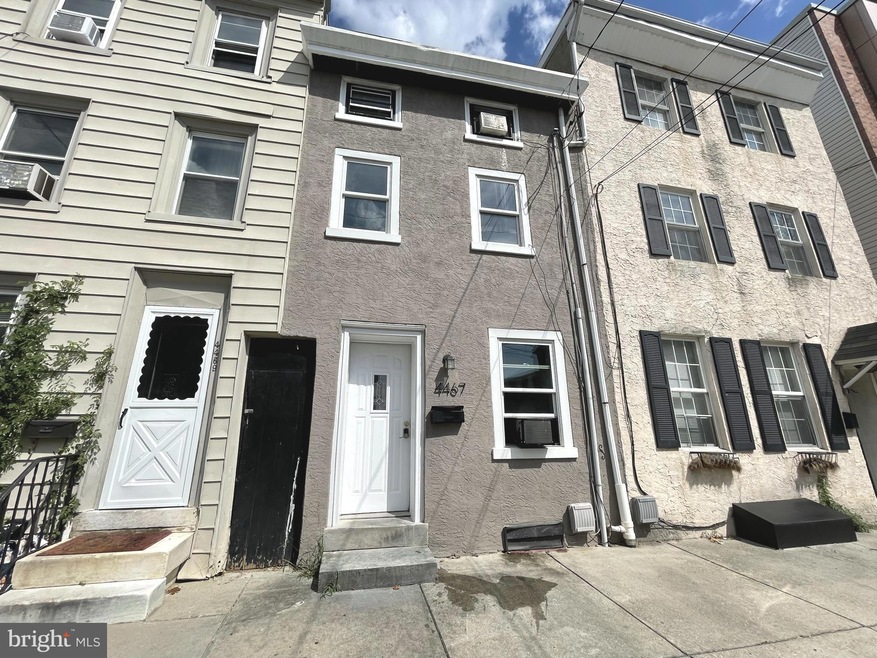 4467 Silverwood St, Philadelphia, PA 19127 - photo 1