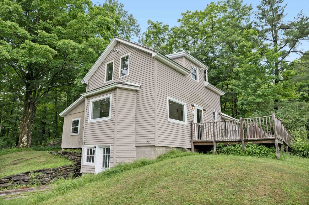 1458 E Roxbury Rd, Northfield, VT 05663 - photo 1