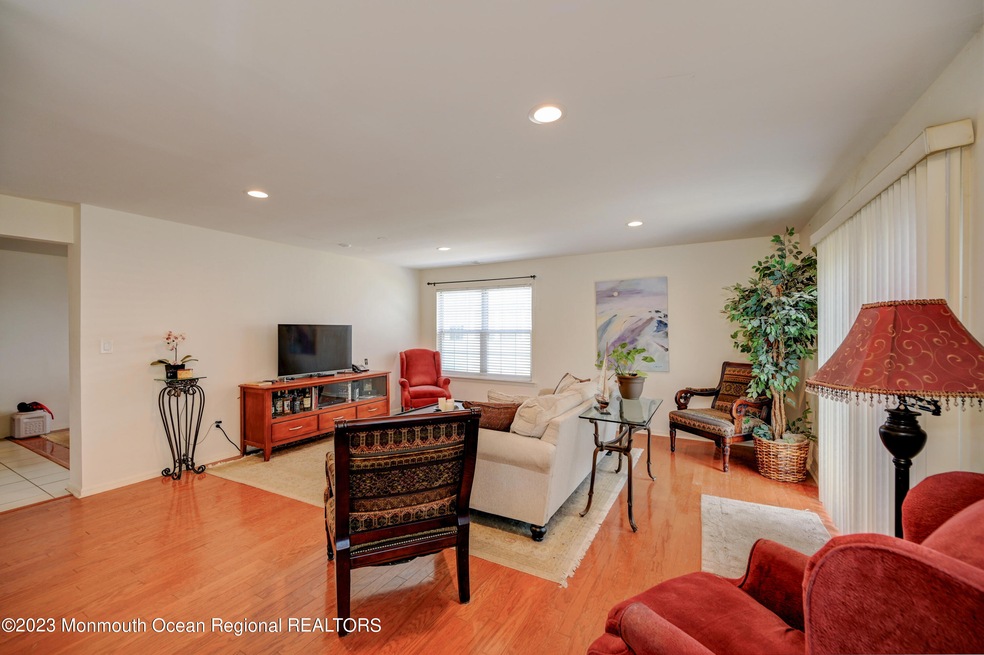 432 Indigo Ct unit 78, Morganville, NJ 07751 - photo 1