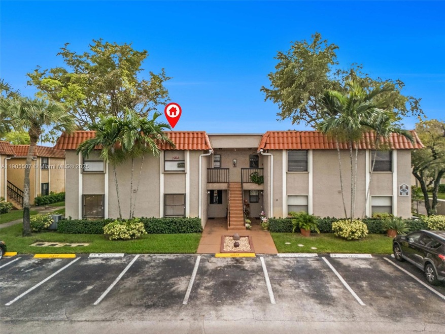 9730 Hammocks Blvd unit 10128, Miami, FL 33196 - photo 1