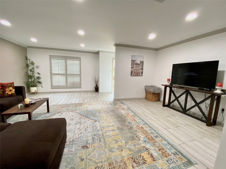 14561 Misty Meadow Ln, Houston, TX 77079 - photo 1