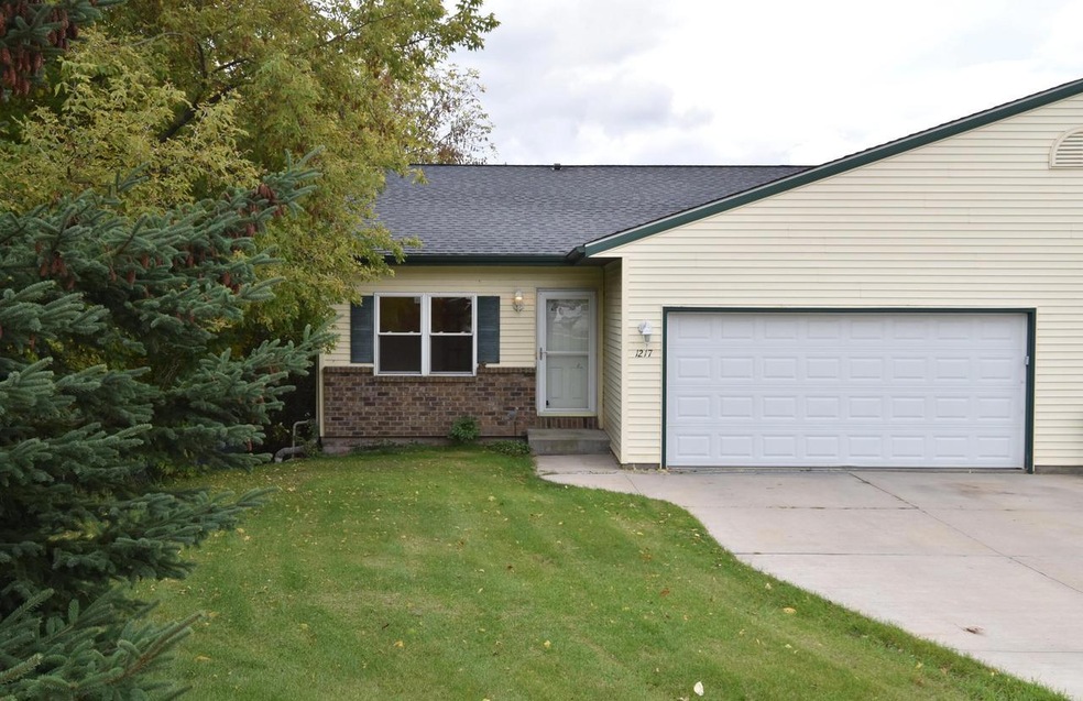 1217 Firethorn