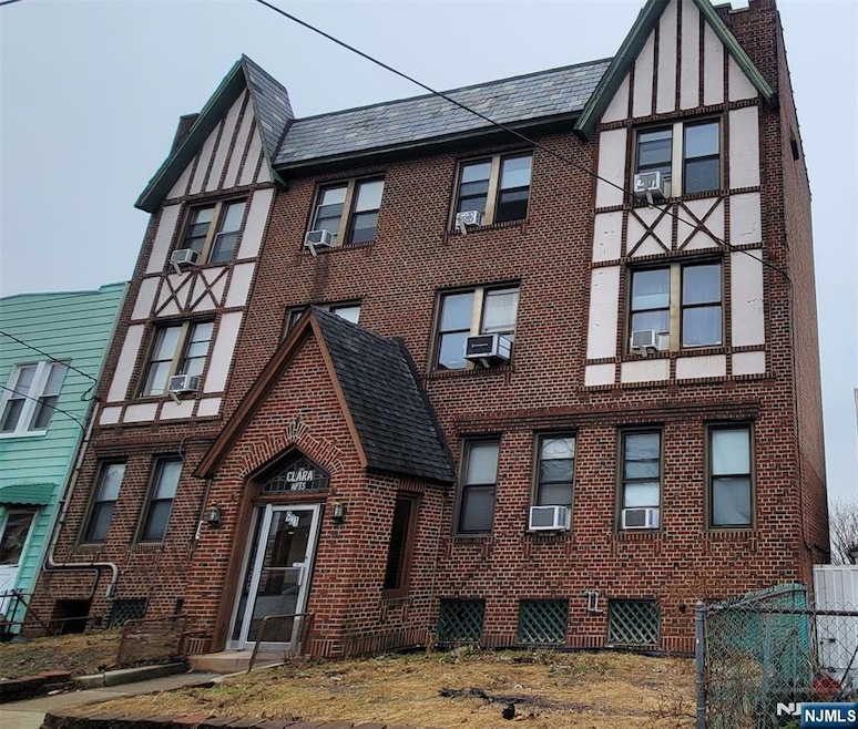 Sold $100,000 • Co-Listing Agent