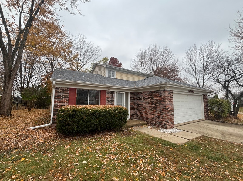 3S130 Bayview Ct, Warrenville, IL 60555 - photo 1