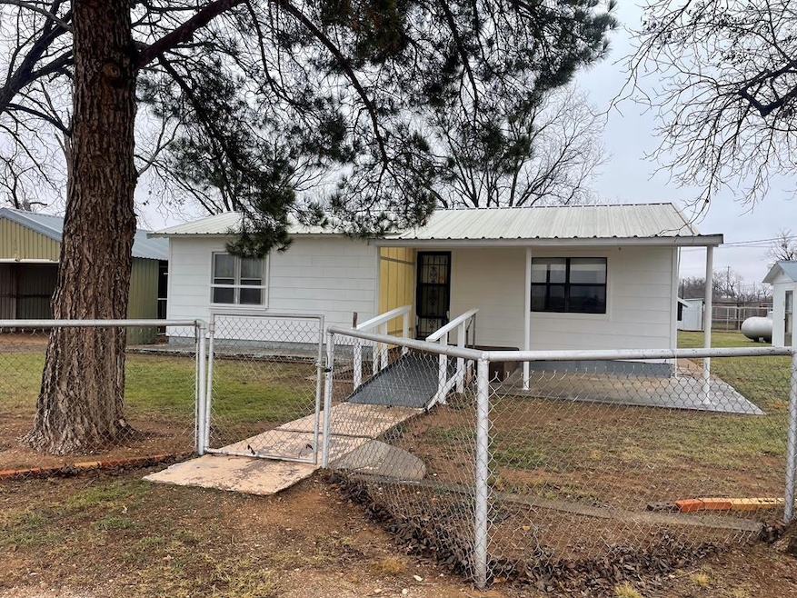 118 Kickapoo Rd, Bronte, TX 76933 MLS 119767