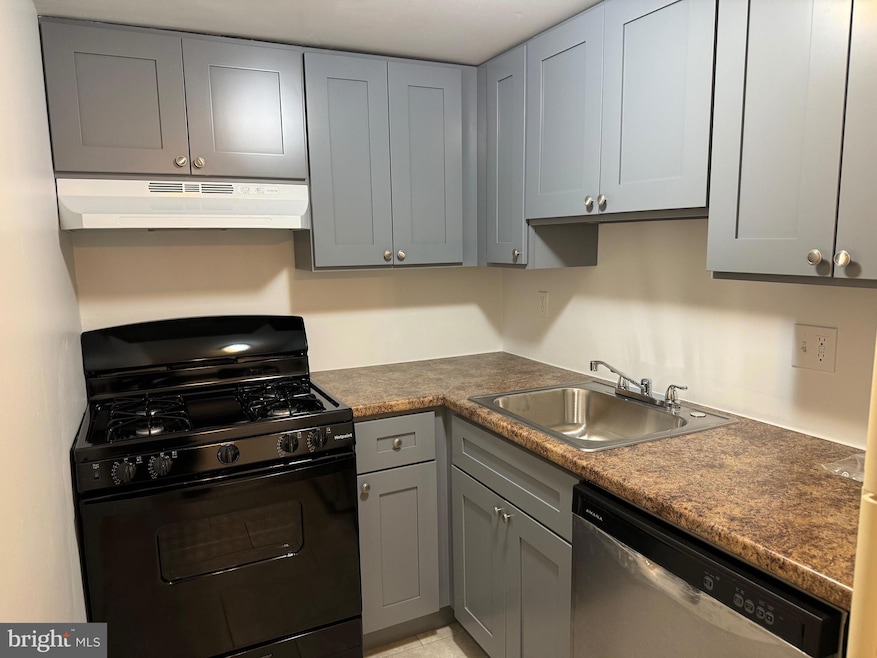 1825 Bridgetown Pike Unit 706, Feasterville Trevose, PA 19053 MLS