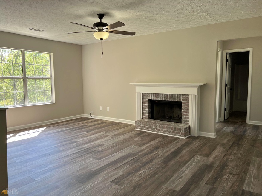 3415 Windgate Dr, Buford, GA 30519 - photo 1