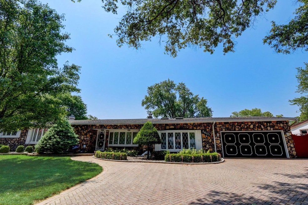 2601 Grouse Ln, Rolling Meadows, IL 60008 - photo 1