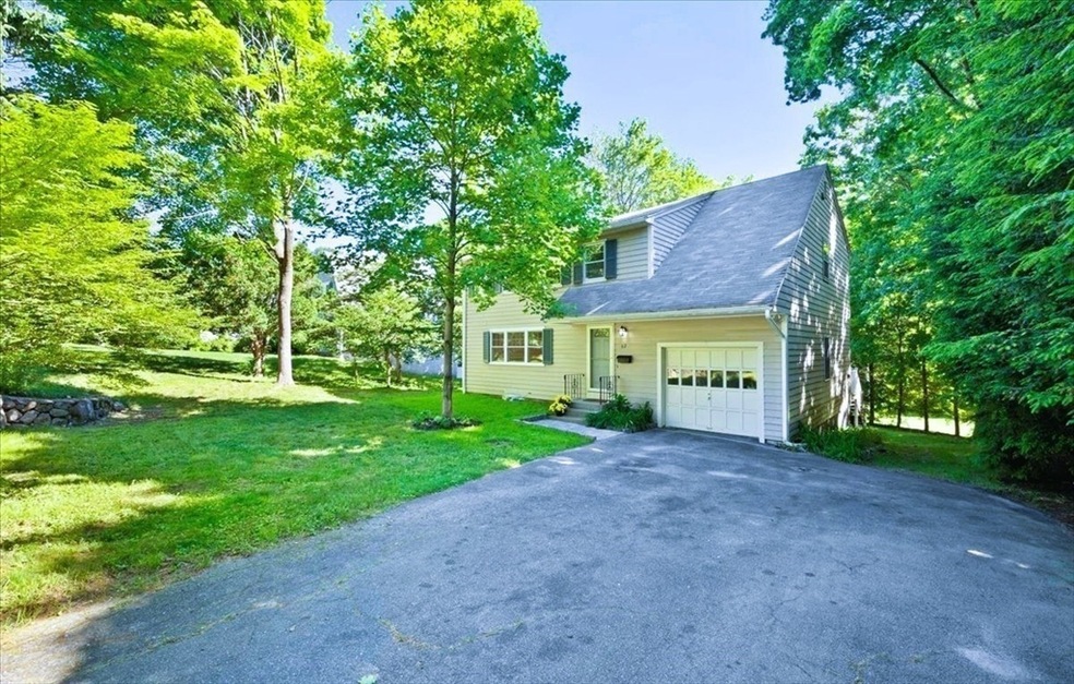 62 Longfellow Rd, Wellesley Hills, MA 02481 - photo 1