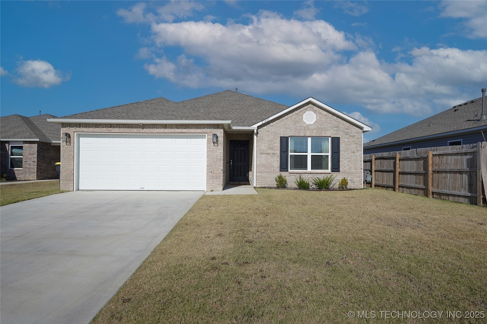 27603 E 115th Place S, Coweta, OK 74429 - photo 1
