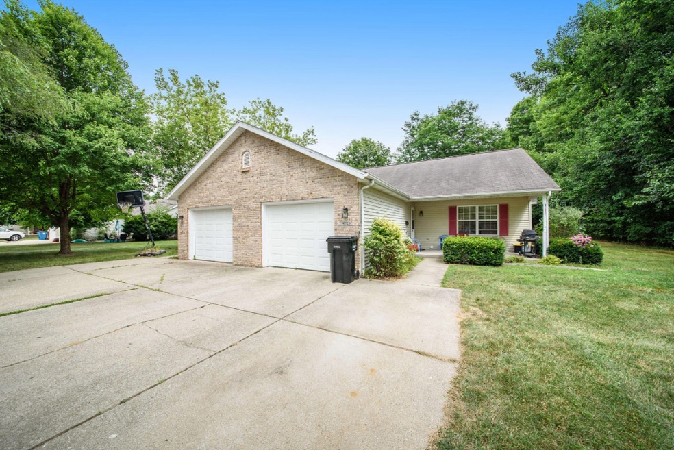 10723 Oakland Dr, Portage, MI 49024 - photo 1