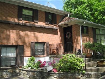 308 Fairview Ave, Yorktown Heights, NY 10598 - photo 1