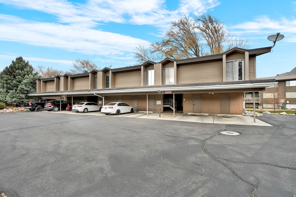 1346 Millcreek Dr unit 6, Ogden, UT 84404 - photo 1