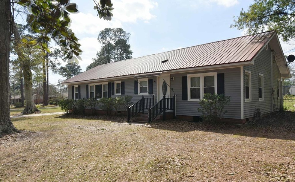 1009 N Main St, Sylvester, GA 31791 - photo 1