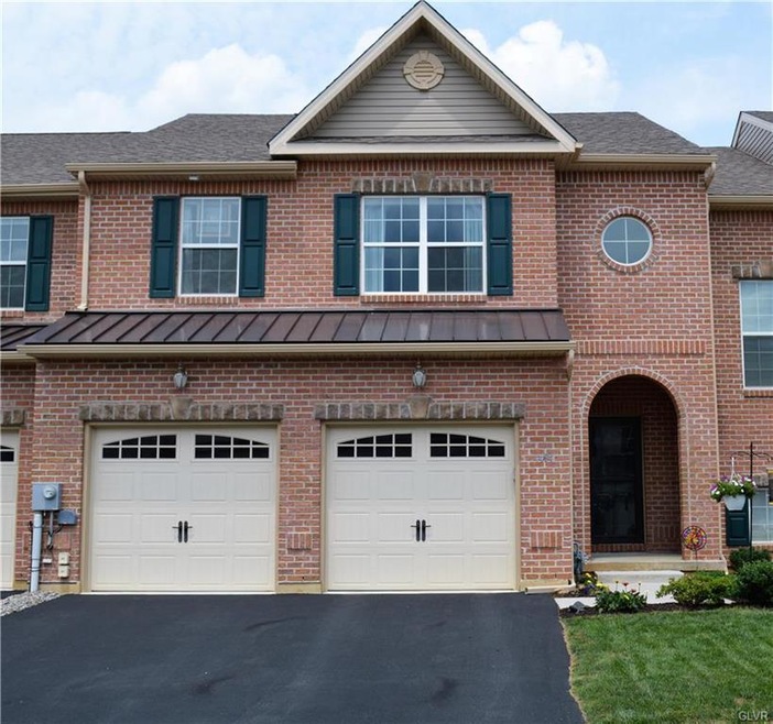 4494 Cottonwood Dr, Nazareth, PA 18064 - photo 1