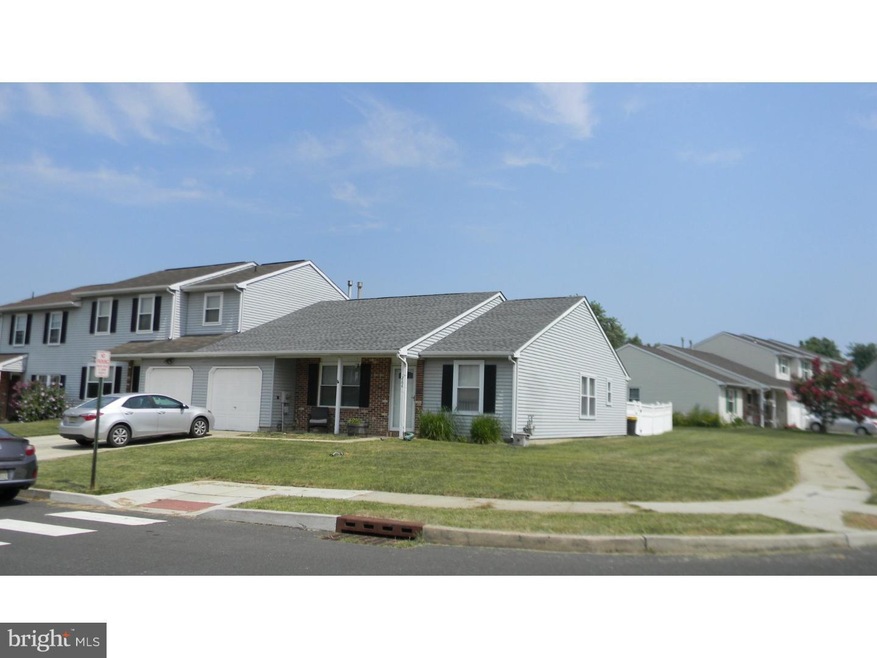 264 Lafayette Dr, Swedesboro, NJ 08085 - photo 1