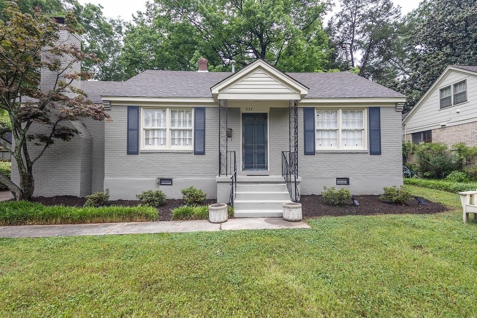 537 Eastbourne Place, Memphis, TN 38117 - photo 1
