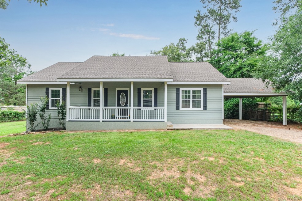 161 Ridgewood Dr, Magnolia, TX 77355 - photo 1