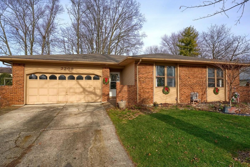 2208 Surreygate Drive (4)