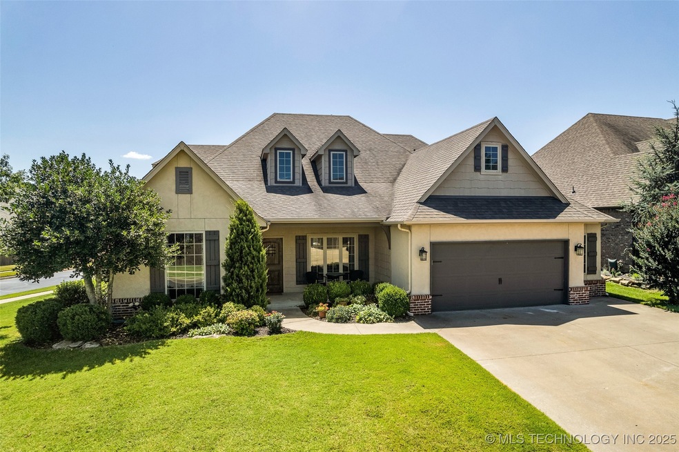 2012 W 109th St S, Jenks, OK 74037 - photo 1