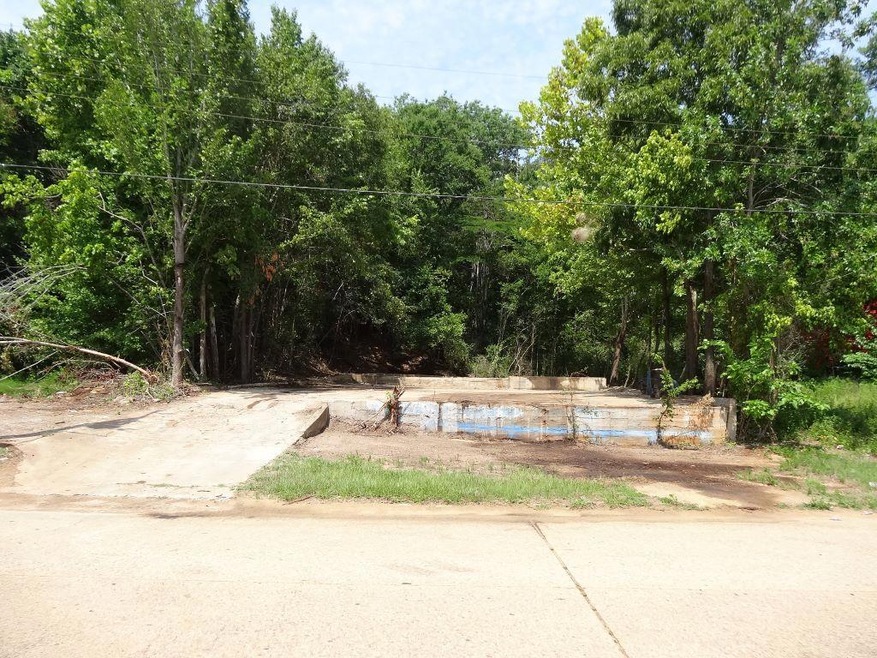 300 Bremond, Nacogdoches, TX 75964 - photo 1