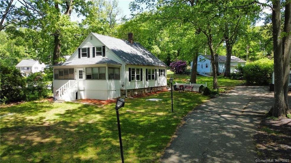 5 Oak St, Wolcott, CT 06716 - photo 1