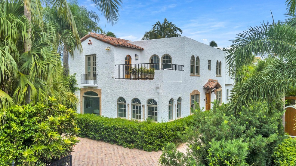 Sold $6,150,000 • Co-Listing Agent