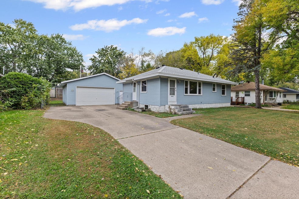 10964 Magnolia St NW, Coon Rapids, MN 55448 - photo 1