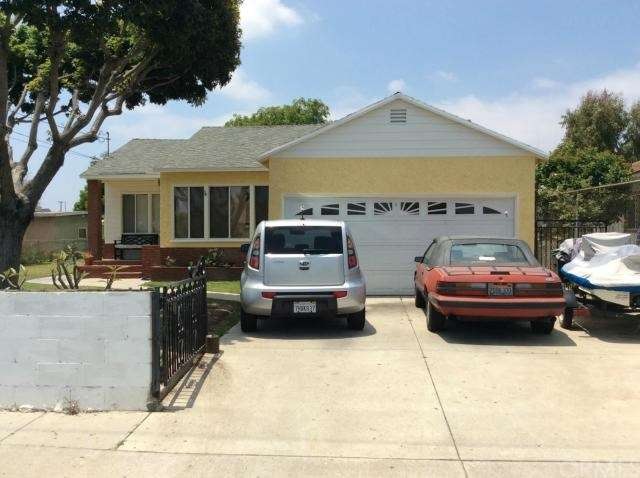2 Car Attached Garage with RV Parking