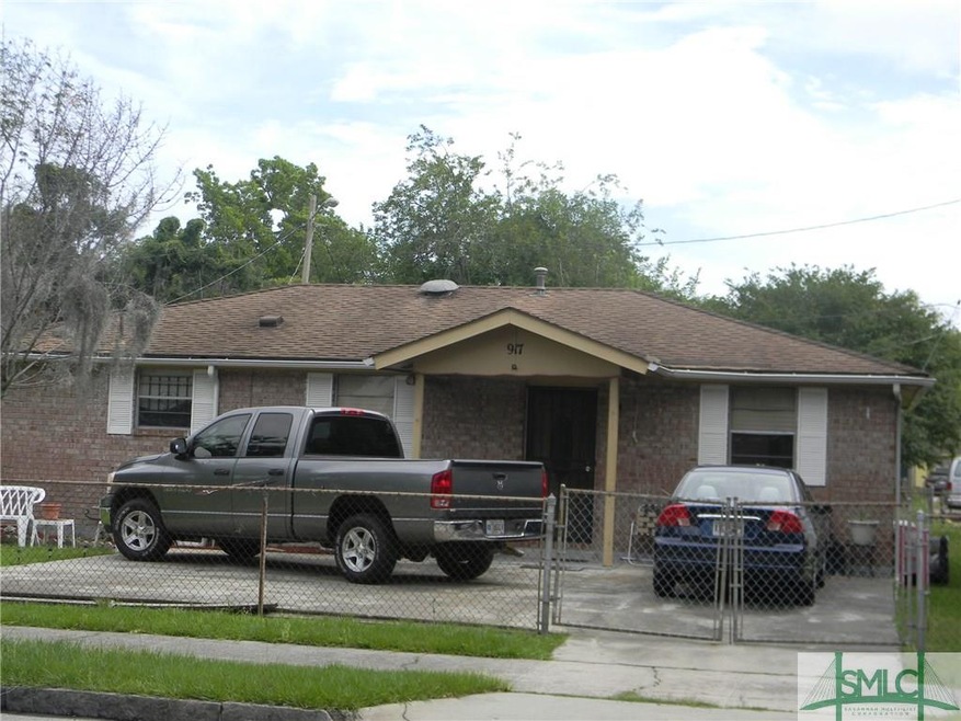 917 E Anderson St, Savannah, GA 31401 - photo 1