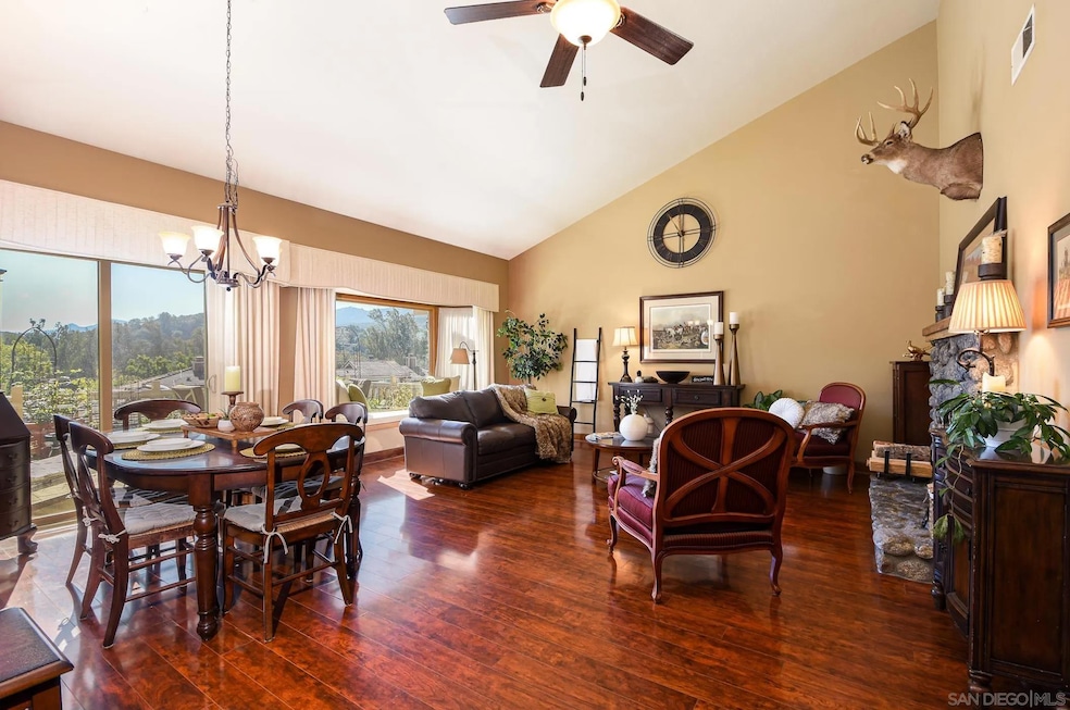 8541 Circle r Course Ln, Escondido, CA 92026 - photo 1