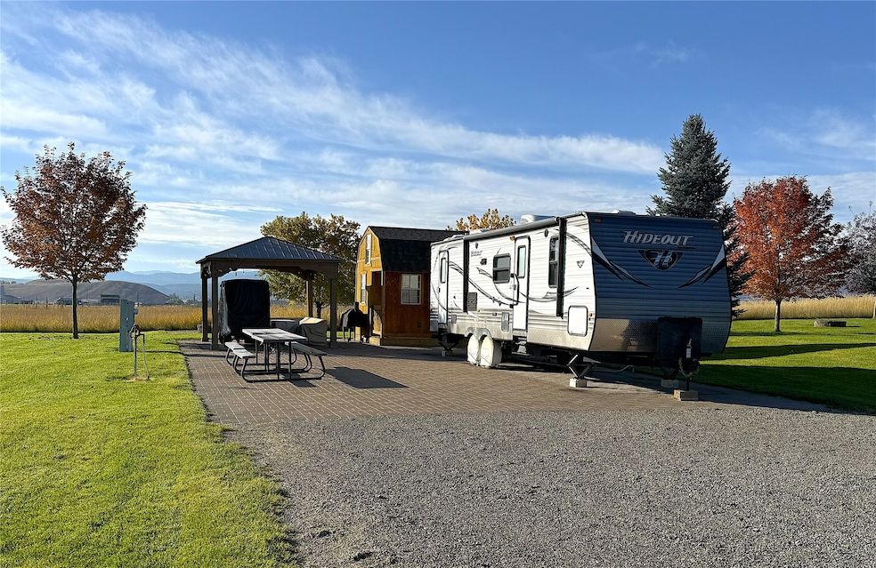 170 Kingfisher Loop, Eureka, MT 59917 - photo 1