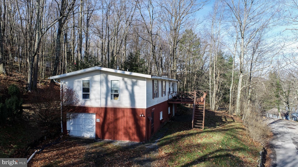 16 Lemley Dr, Oakland, MD 21550 - photo 1