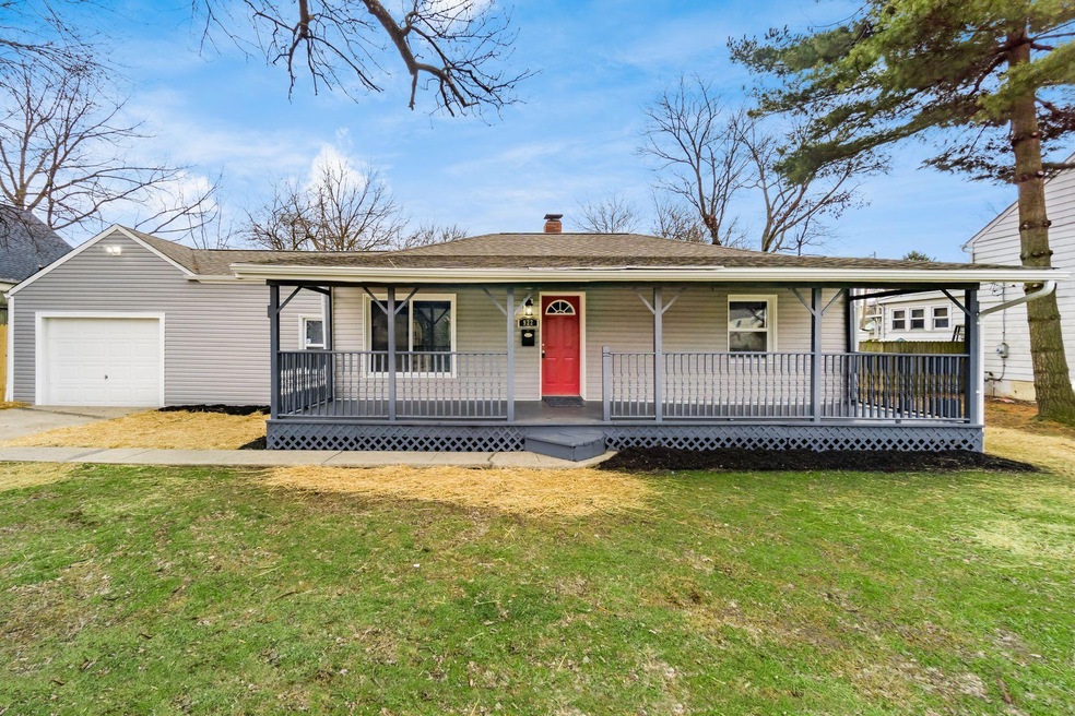 922 Ruby Ave