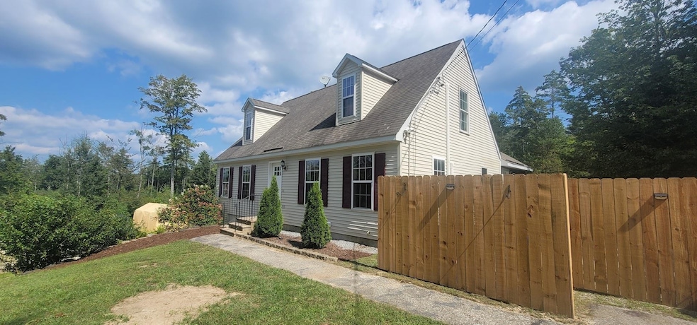 39 Waldron Hill Rd, Warner, NH 03278 - photo 1