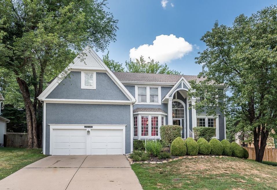 14708 W 83rd St, Lenexa, KS 66215 - photo 1