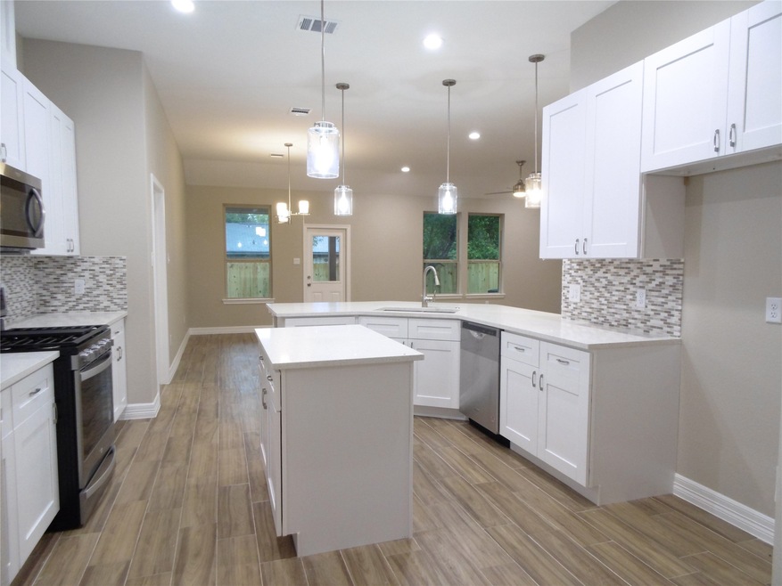 2713 Vega St, Houston, TX 77088 - photo 1