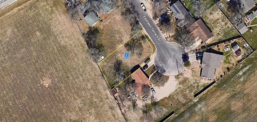 1908 Eastlawn Terrace Dr, New Braunfels, TX 78130 - photo 1