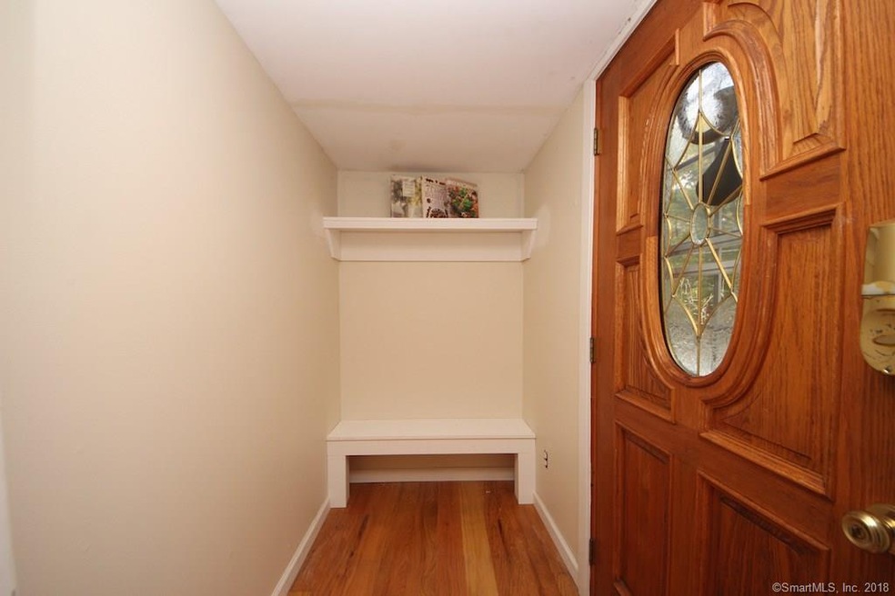 1139 Long Ridge Rd, Stamford, CT 06903 - photo 1