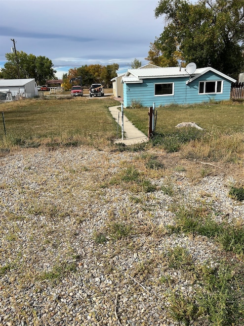 Under Contract $125,000 • Co-Listing Agent