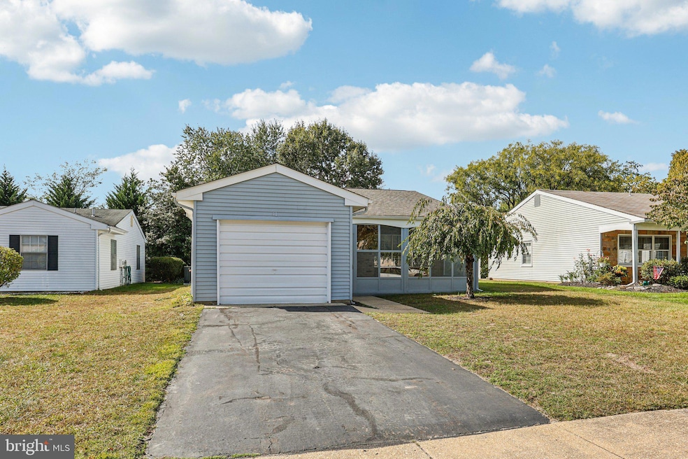 41 Kingston Way, Southampton, NJ 08088 - photo 1