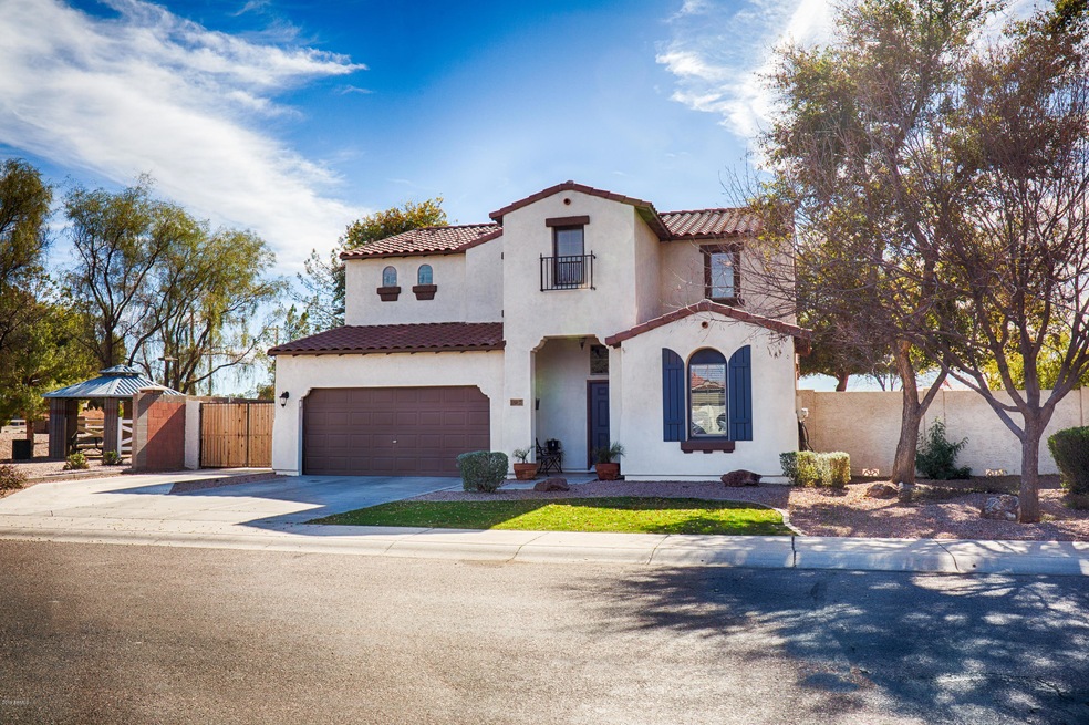 1567 E Indigo St, Gilbert, AZ 85298 - photo 1