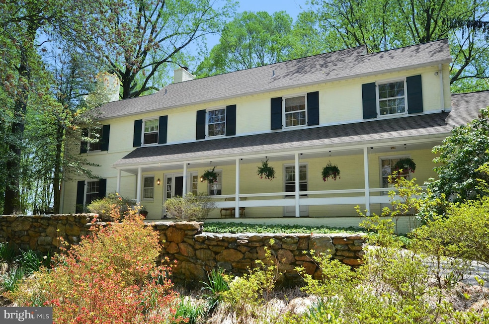 1915 Ruxton Rd, Towson, MD 21204 - photo 1