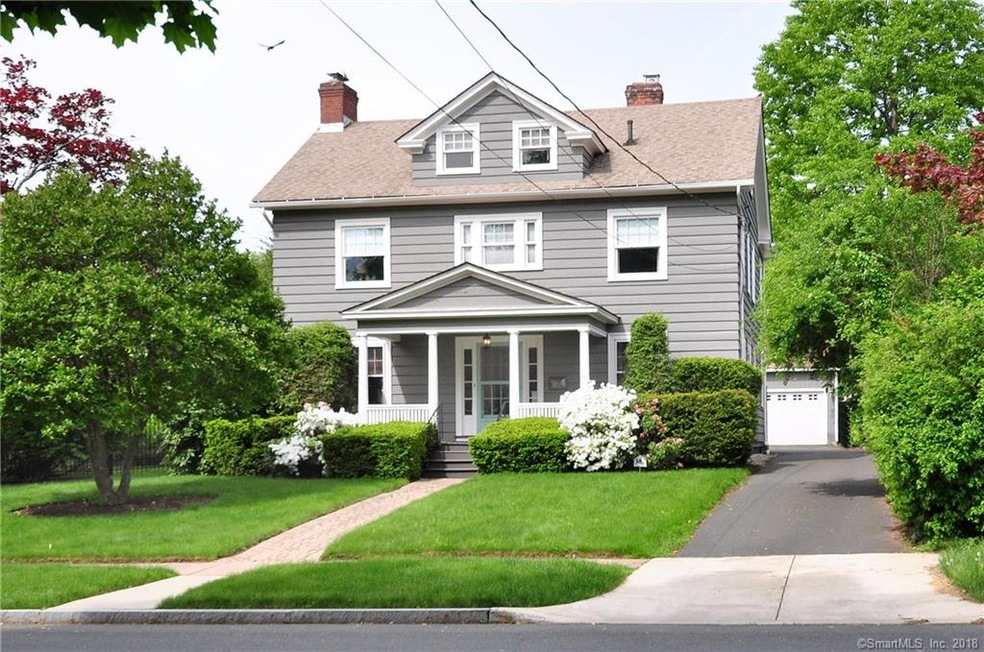 35 Beverly Rd, West Hartford, CT 06119 - photo 1